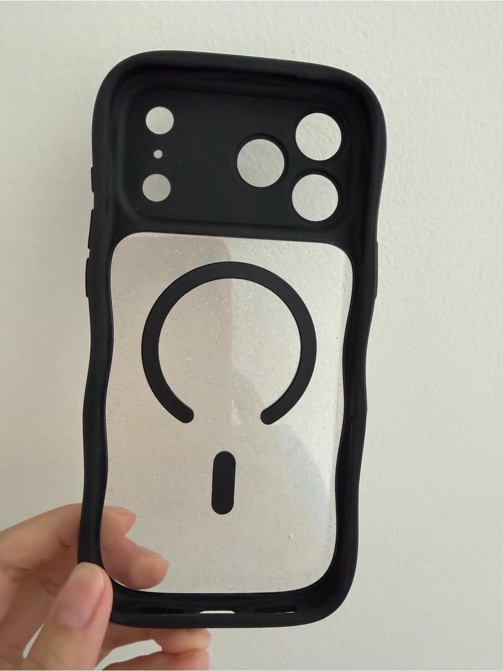 Brand New Flitter Finish MagSafe-Compatible iphone 17 Max Pro Case